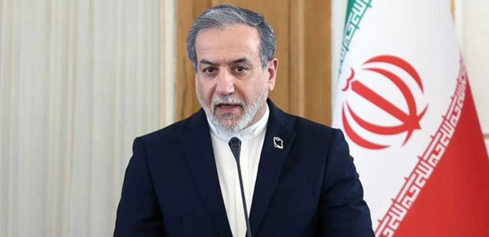 Αμπάς Αραγτσί: «Το Ιράν δεν έχει πρόθεση να διαπραγματευτεί με τις ΗΠΑ»