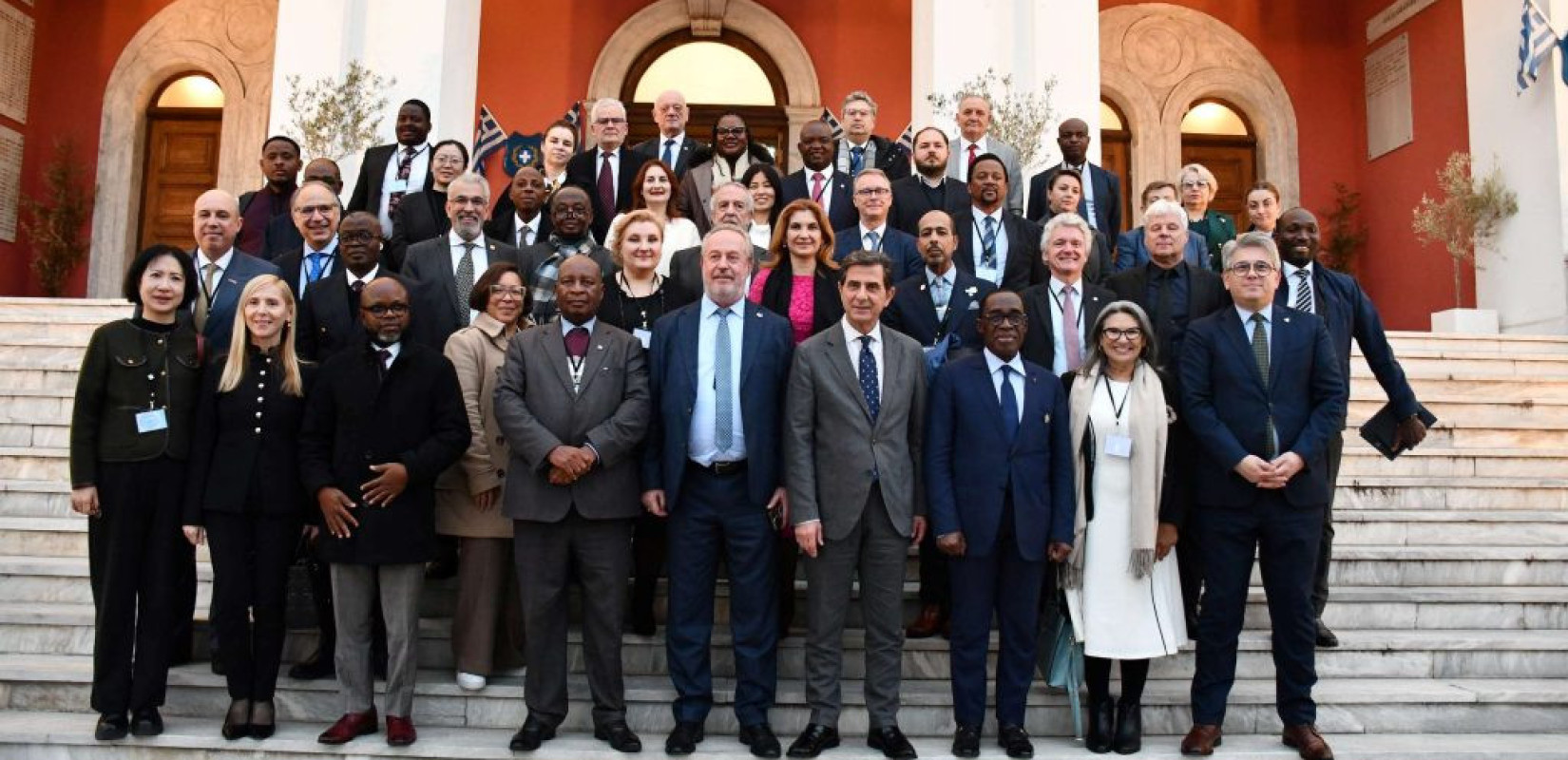 Στο ΥΜΑΘ η Διεθνής Ένωση Οικονομικών και Κοινωνικών Συμβουλίων - AICESIS