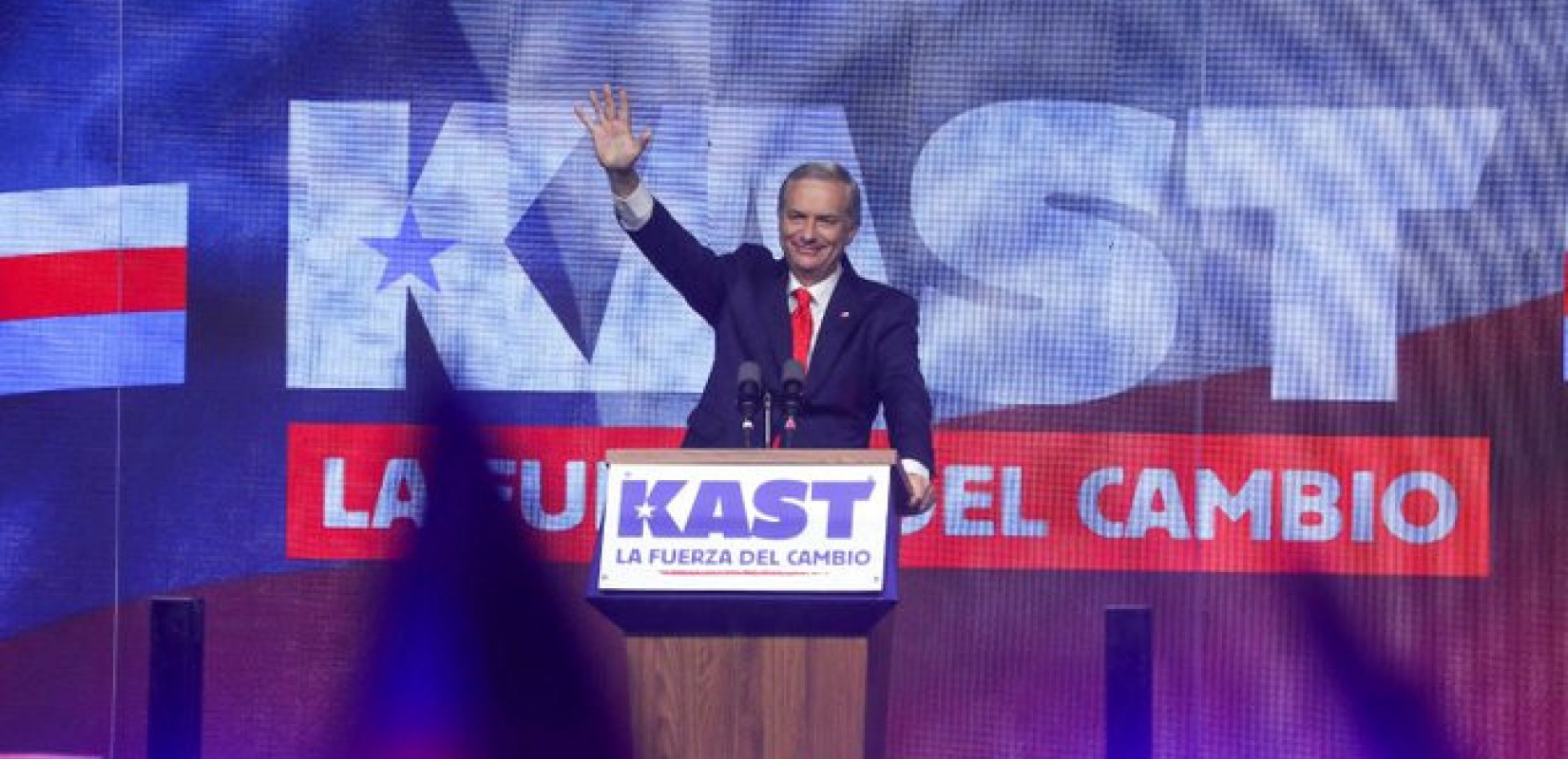 Χιλή: Ο λαός επικρίνει τον νεο-εκλεγμένο πρόεδρο Χοσέ Αντόνιο Καστ για την σύνθεση της κυβέρνησης του