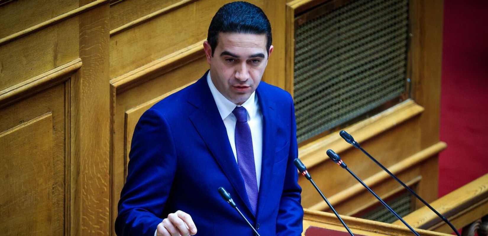 Την αποσαφήνιση ρόλων μεταξύ Ενόπλων Δυνάμεων και εγχώριας αμυντικής βιομηχανίας ζητά ο Μ. Κατρίνης από τον Ν. Δένδια
