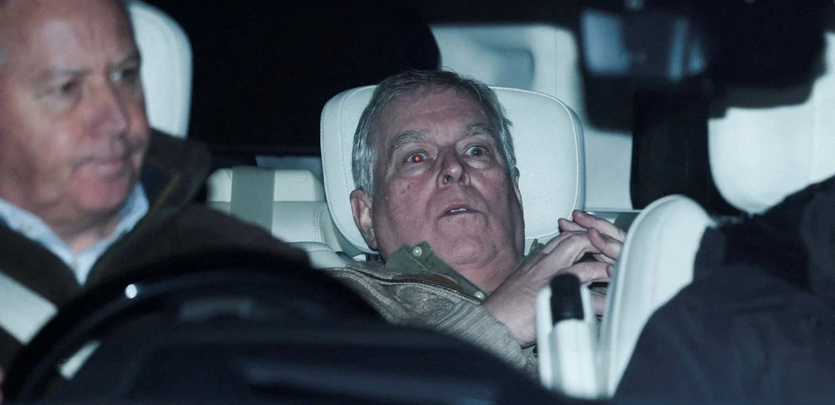 Αφέθηκε ελεύθερος ο πρώην πρίγκιπας Άντριου: Οι πρώτες εικόνες μετά τη σύλληψη