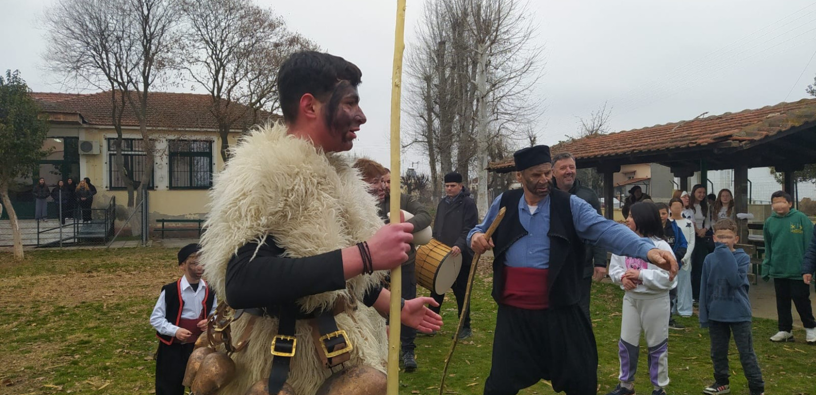 Δράμα: Ο Θρακικός Καλόγερος «επιστρέφει» κάθε χρόνο στις Απόκριες - Μια ζωντανή παράδοση για τα χωριά