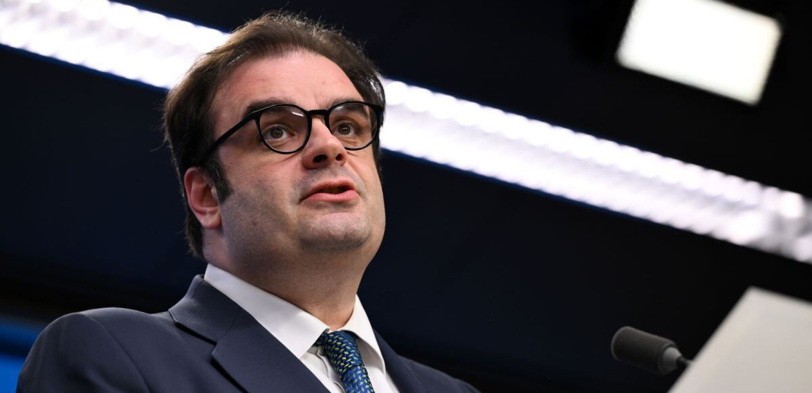 Πιερρακάκης: «Πιο πολλά, πιο γρήγορα, καλύτερα» - Το νέο στοίχημα της ηγεσίας στην εποχή των κρίσεων
