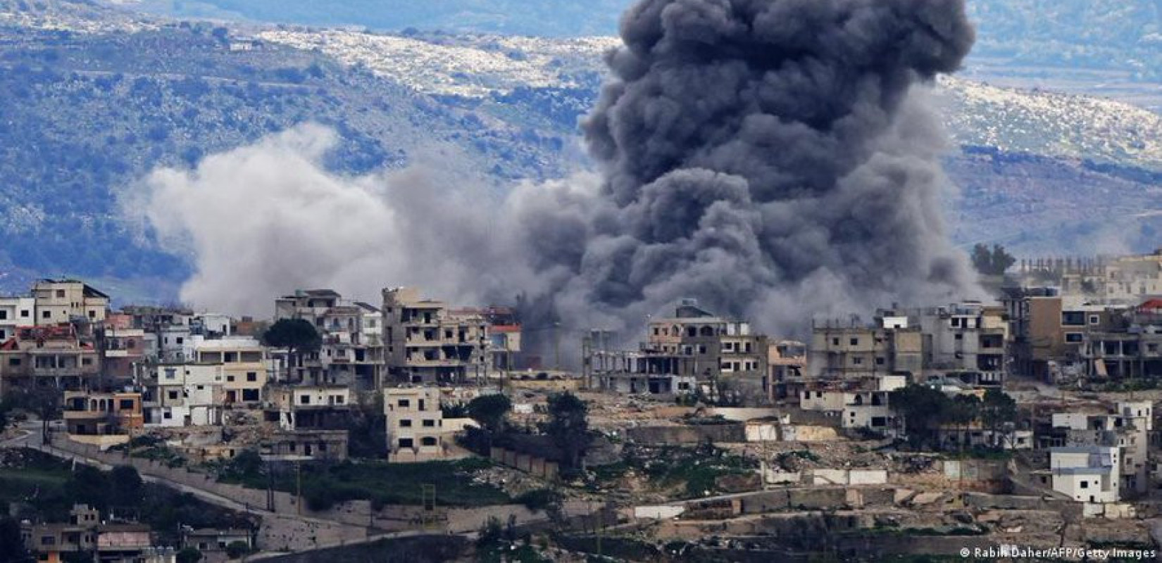 Ιράκ: Τέσσερις φιλοϊρανοί μαχητές νεκροί σε αμερικανικό πλήγμα - Η Γερμανία αποσύρει το διπλωματικό της προσωπικό από τη χώρα