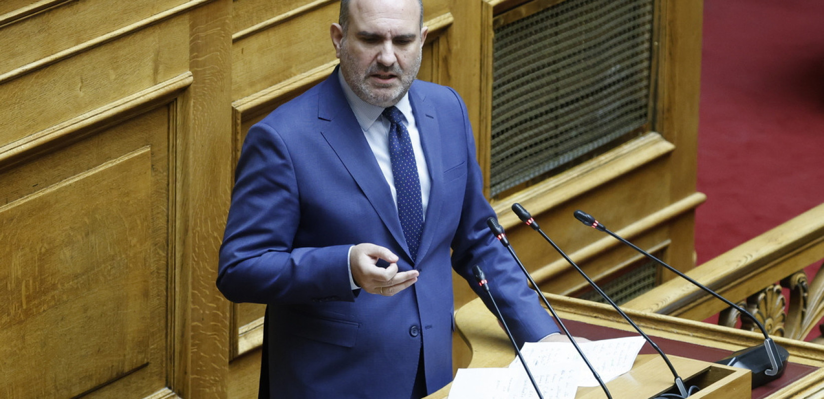 Δημήτρης Μαρκόπουλος: Ανυπόστατες οι φήμες ότι δεν έχω πανεπιστημιακό πτυχίο