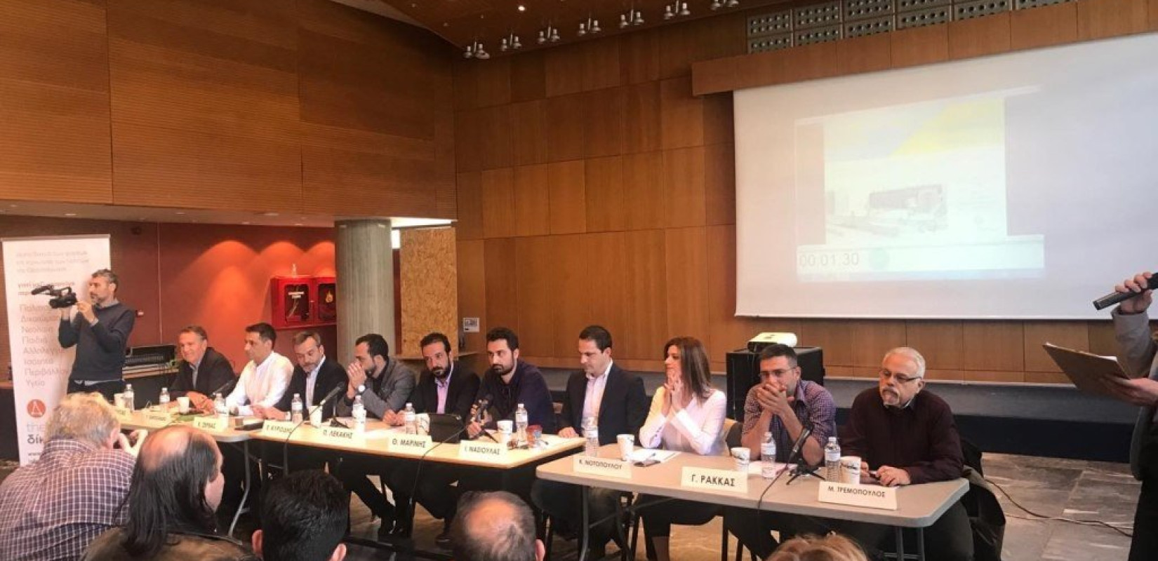 Τι είπαν οι υποψήφιοι δήμαρχοι στο πρώτο debate που διοργανώθηκε