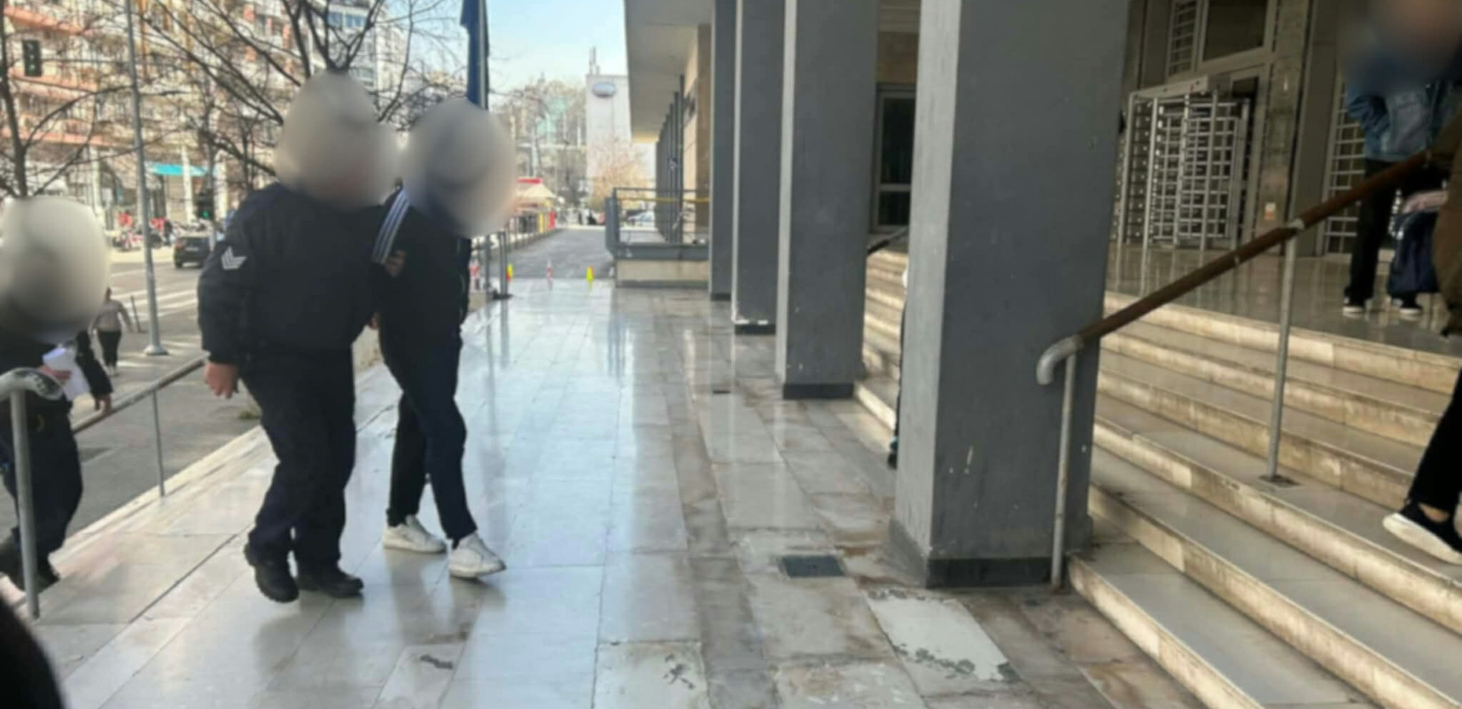 Θεσσαλονίκη: Δίωξη για κακούργημα στον 27χρονο για το θανατηφόρο τροχαίο στην Πολίχνη - Εμφανίστηκε μετανιωμένος (βίντεο)
