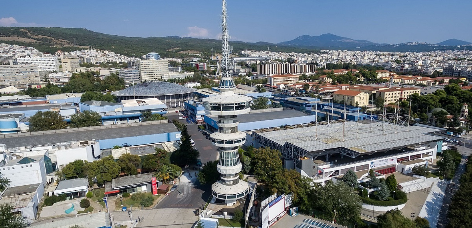 ΔΕΘ: Kαταγγελίες από την Οργανωτική Επιτροπή για θεσμική εμπλοκή στο δημοψήφισμα