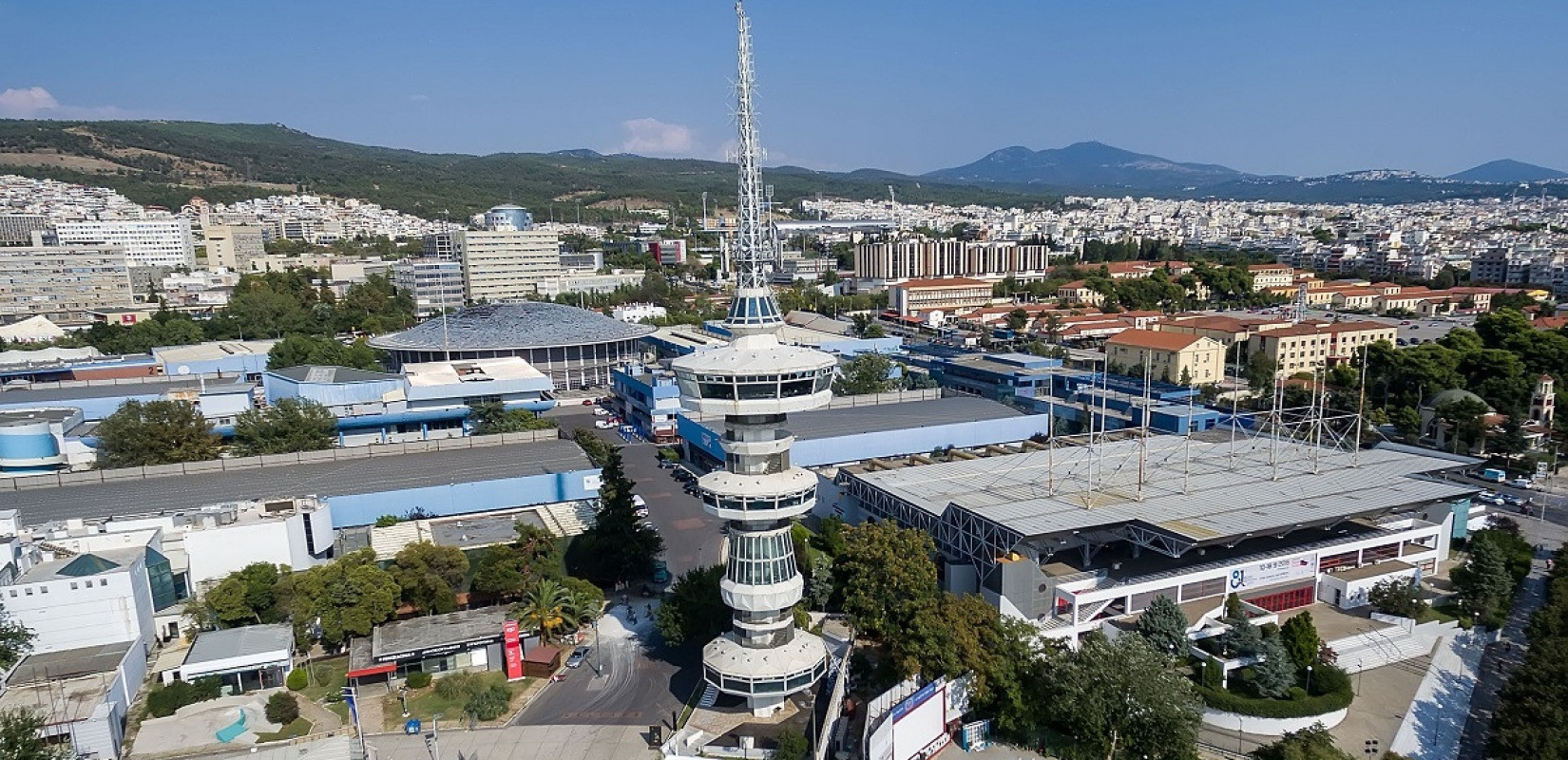 ΔΕΘ: Kαταγγελίες από την Οργανωτική Επιτροπή για θεσμική εμπλοκή στο δημοψήφισμα