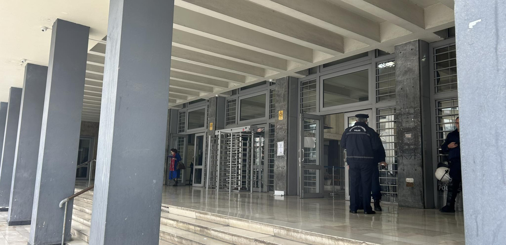 Θεσσαλονίκη: Προφυλακίστηκε και ο 21χρονος φίλος του Κλεομένη που αναζητείτο (βίντεο)