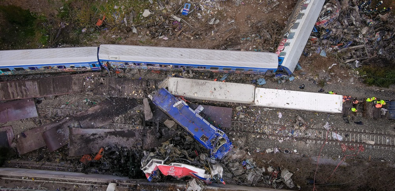 Η ώρα της δικαιοσύνης για τα Τέμπη - Ξεκινά τη Δευτέρα η δίκη για τη μεγαλύτερη σιδηροδρομική τραγωδία της χώρας