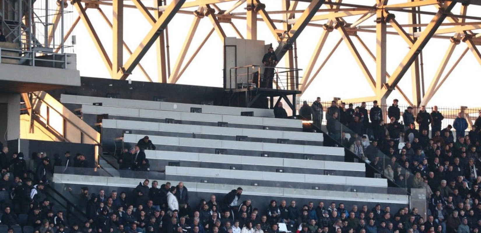 Πρόστιμο της ΔΕΑΒ στην ΠΑΕ ΠΑΟΚ για το «ντου» στα δημοσιογραφικά της Τούμπας