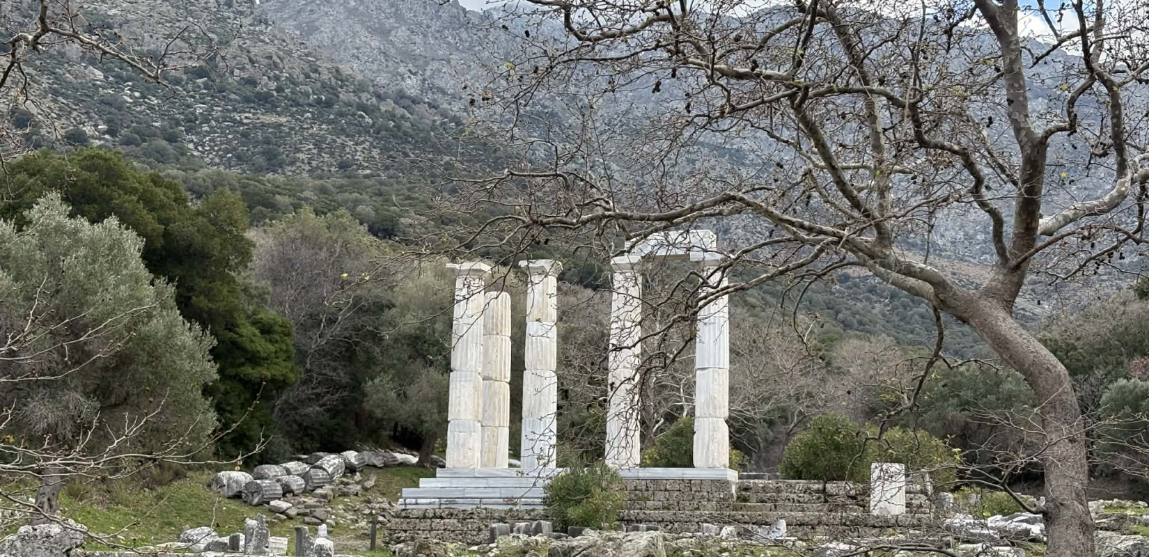 Το Ιερό των Μεγάλων Θεών