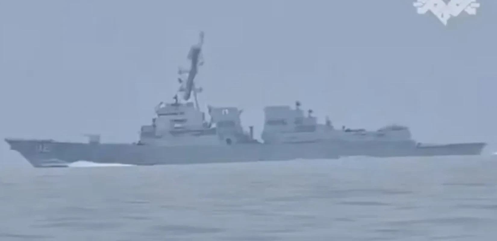 Βίντεο-ντοκουμέντο: Απειλές του Ιράν σε αμερικανικό αντιτορπιλικό στα Στενά του Ορμούζ- «Αλλάξτε πορεία, θα ανοίξουμε πυρ»