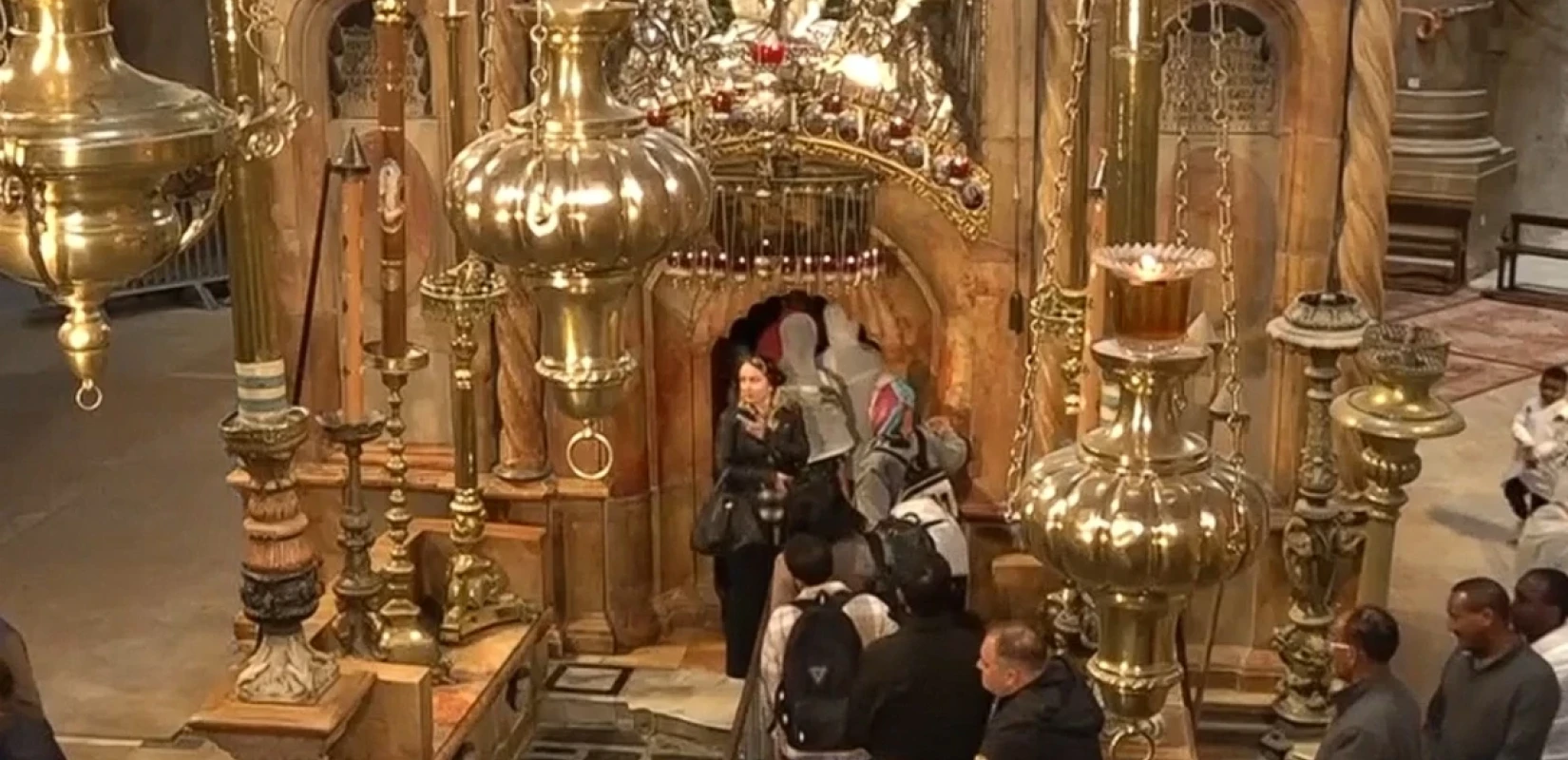 Με κατάνυξη και συγκίνηση η Αποκαθήλωση στα Ιεροσόλυμα - Δείτε βίντεο