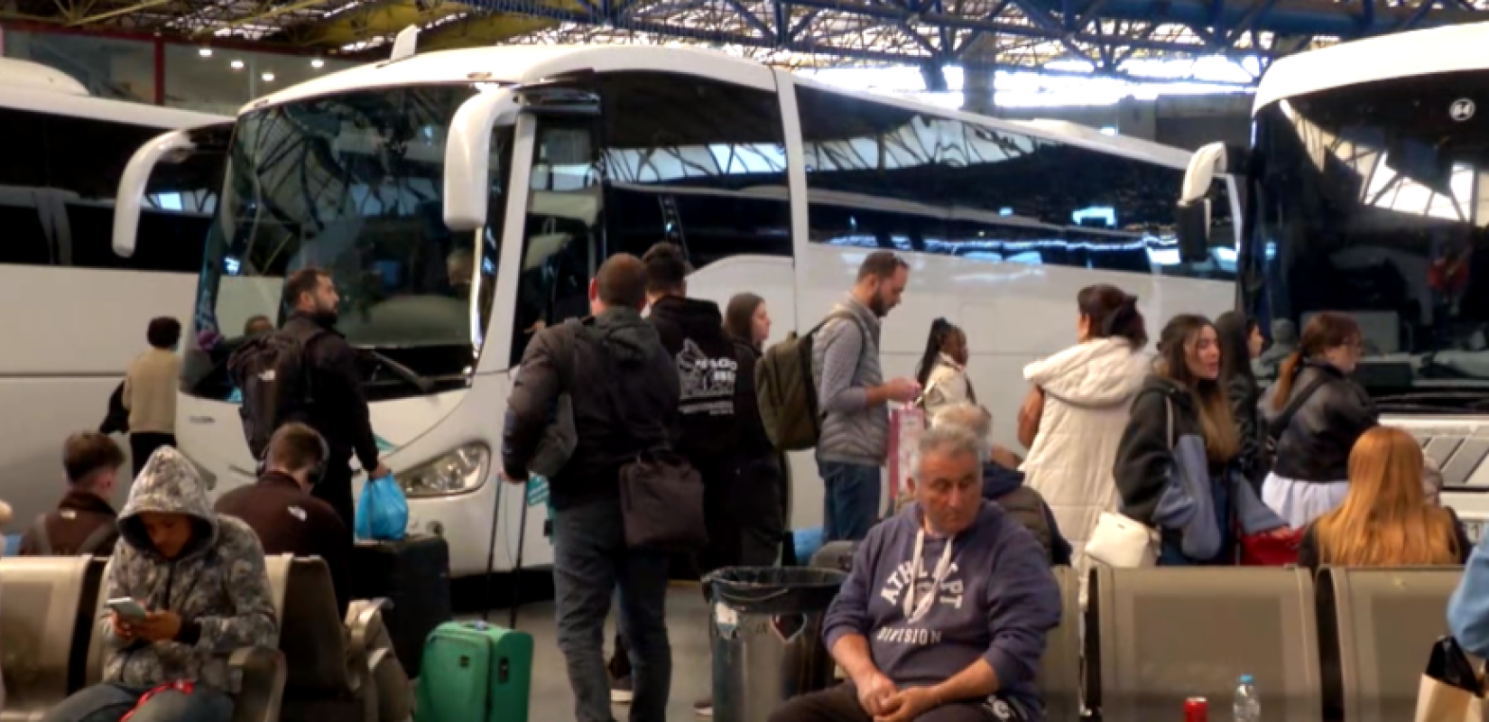 Έξοδος Πάσχα: «Βουλιάζουν» τα ΚΤΕΛ «Μακεδονία» - Πληρότητα 100% και έκτακτα δρομολόγια