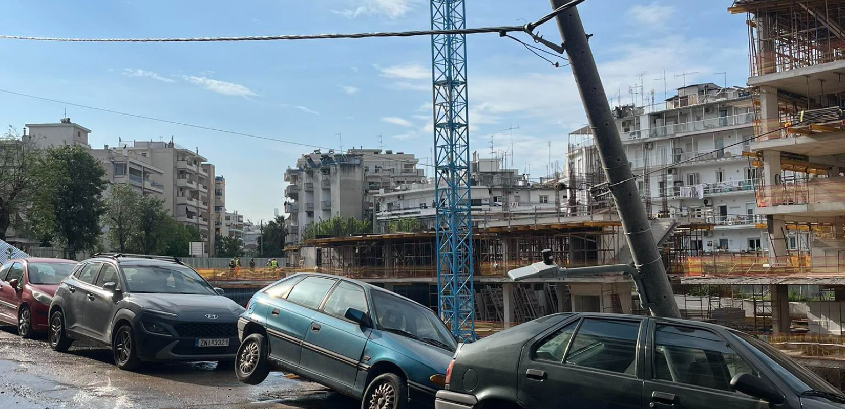 Θεσσαλονίκη: Στο «φουλ» τα έργα στην Παπάφη παρά την καθίζηση - «Βολές» Νικηφορίδη για τα έργα των οπτικών ινών