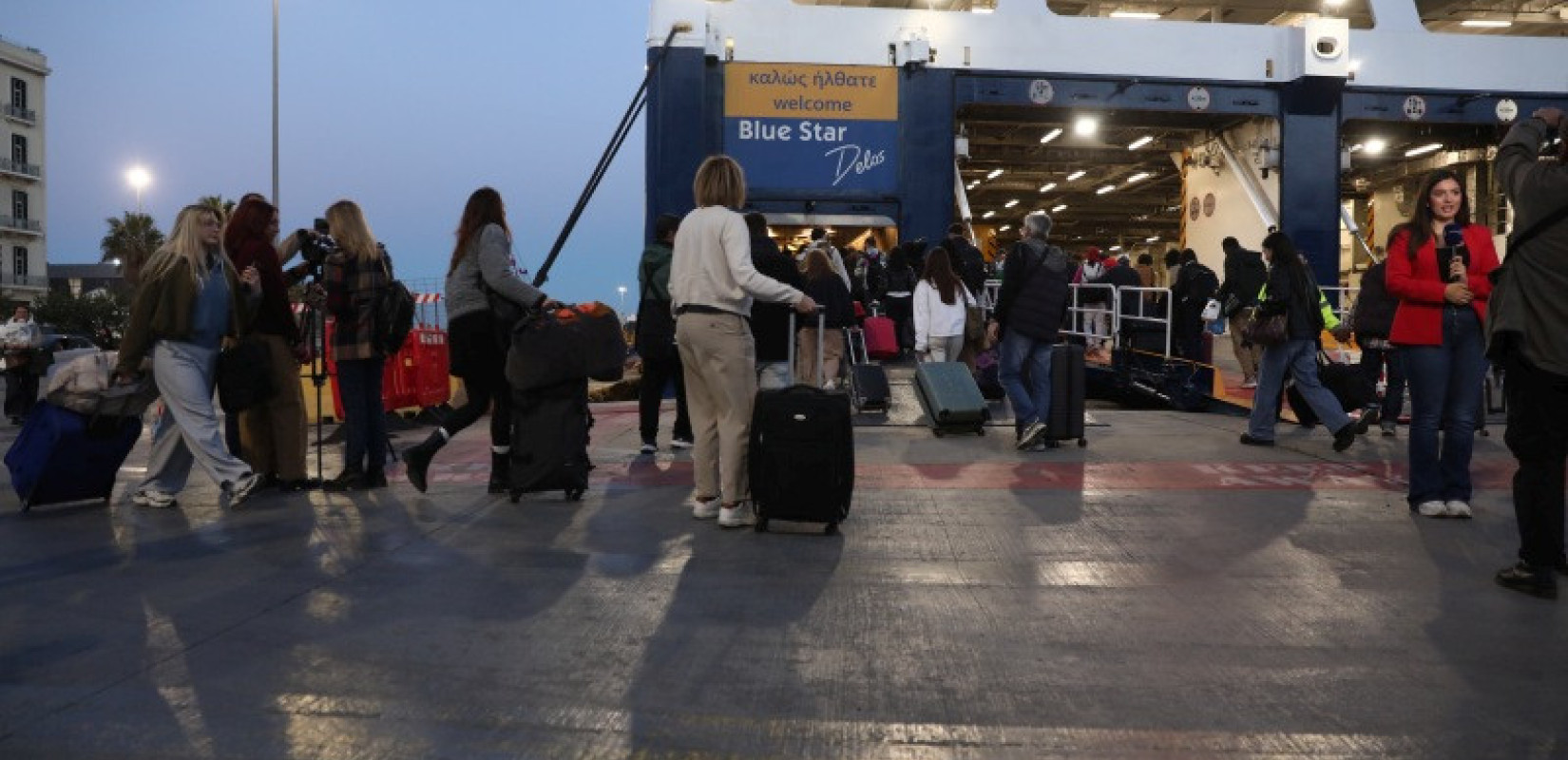 Πασχαλινή έξοδος 2026: Στα «κόκκινα» τα λιμάνια της Αττικής