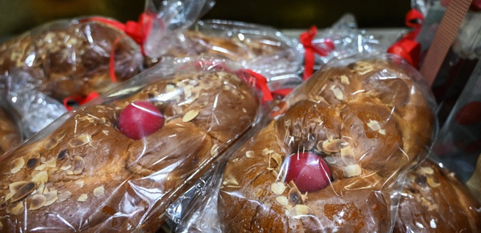 Θεσσαλονίκη: Στα περσινά επίπεδα οι τιμές στα τσουρέκια