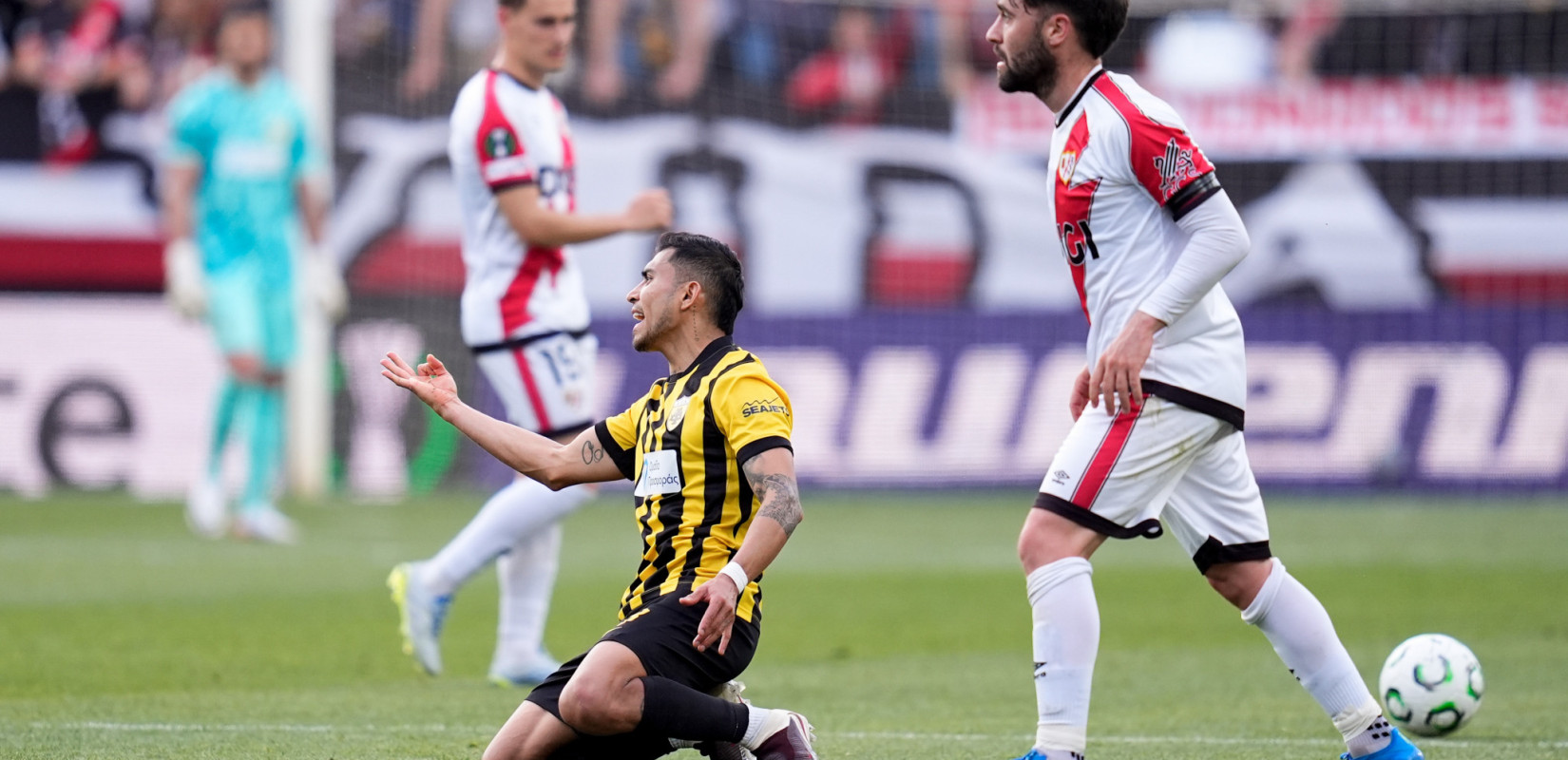 Conference League: Βαριά ήττα της ΑΕΚ με 3-0 από τη Ράγιο Βαγεκάνο (βίντεο)
