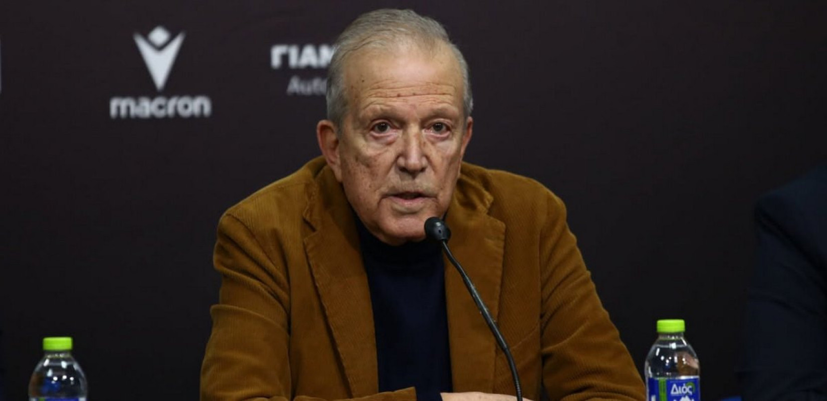 Βεζυρτζής: «Ο ΠΑΟΚ είναι πάνω από ανθρώπους και συμφέροντα»