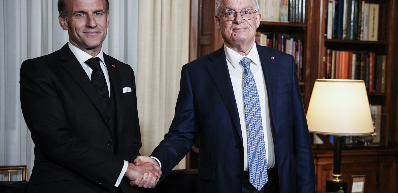 Μακρόν στα ελληνικά: Το «Ελλάς-Γαλλία-Συμμαχία» είναι σήμερα πιο επίκαιρο από ποτέ(βίντεο και φωτό)