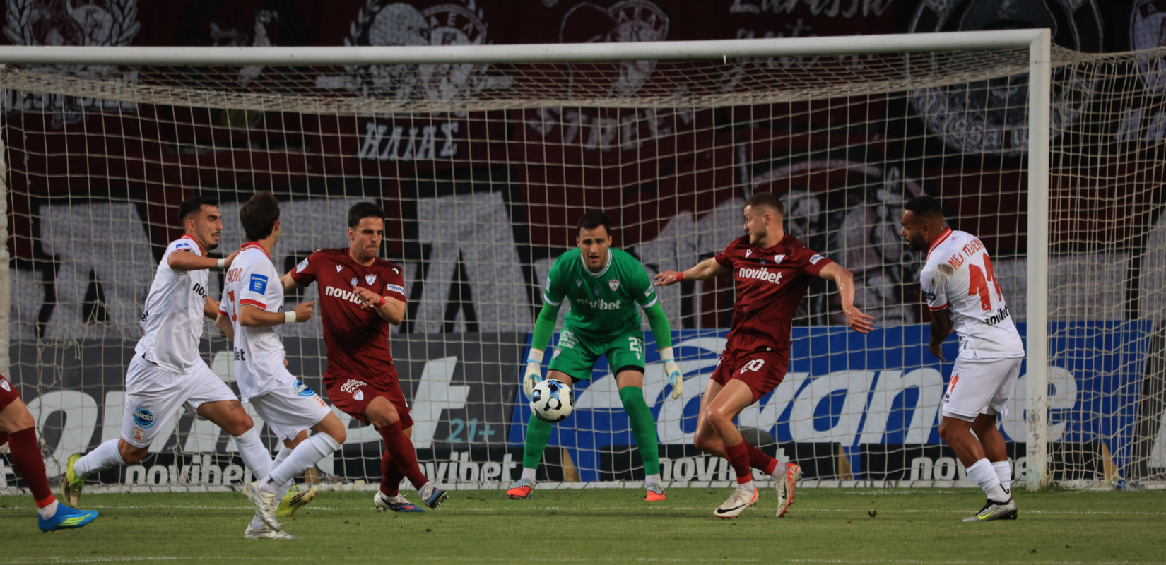 Super League - Πλέι άουτ: Τεράστιο διπλό του Πανσερραϊκού στη Λάρισα