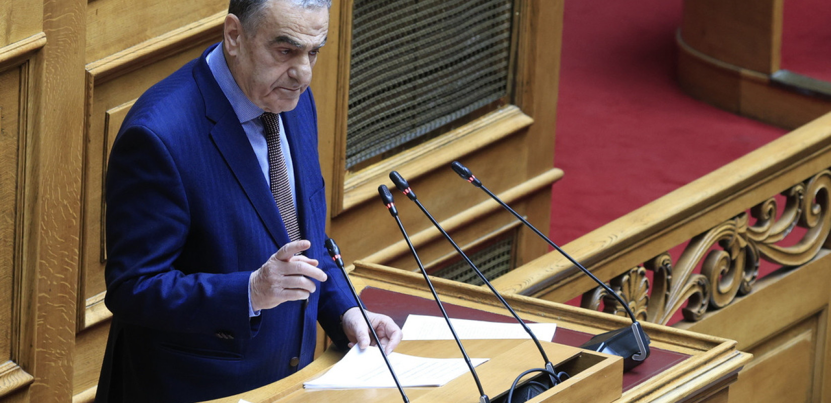 Βουλή-Χ. Αθανασίου: Αυτό που έπραξα θα το κάνω και αύριο - Οι εισαγγελείς έχουν διαπράξει το αδίκημα της κατάχρησης εξουσίας