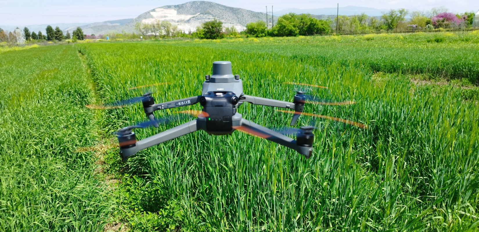 Νέα εποχή στη γεωργία: Drones για τις καλλιέργειες στον Θεσσαλικό κάμπο