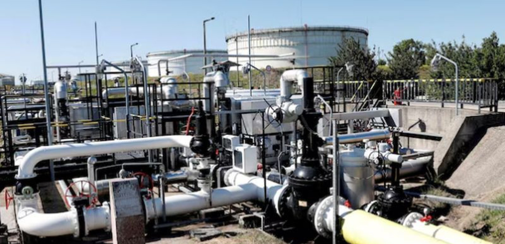 Πετρέλαιο: Ξανανοίγει η «στρόφιγγα» του αγωγού Ντρούζμπα προς Σλοβακία και Ουγγαρία