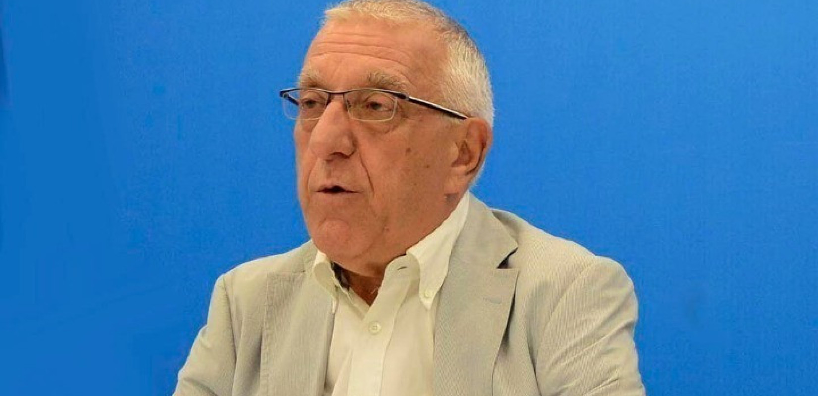 Ν. Κακλαμάνης: Συνάντηση «υψηλού εθνικού συμβολισμού» με τον αρχιεπίσκοπο Αμερικής Ελπιδοφόρο