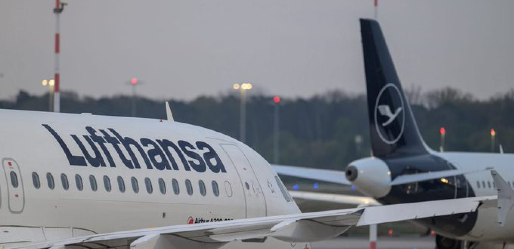 Η αεροπορική εταιρεία Lufthansa καταργεί πάνω από 20.000 πτήσεις λόγω της αυξημένης τιμής της κηροζίνης