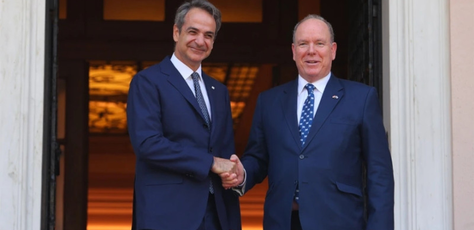 Στο Μαξίμου ο πρίγκιπας Αλβέρτος του Μονακό - Συνάντηση με Μητσοτάκη και Τασούλα