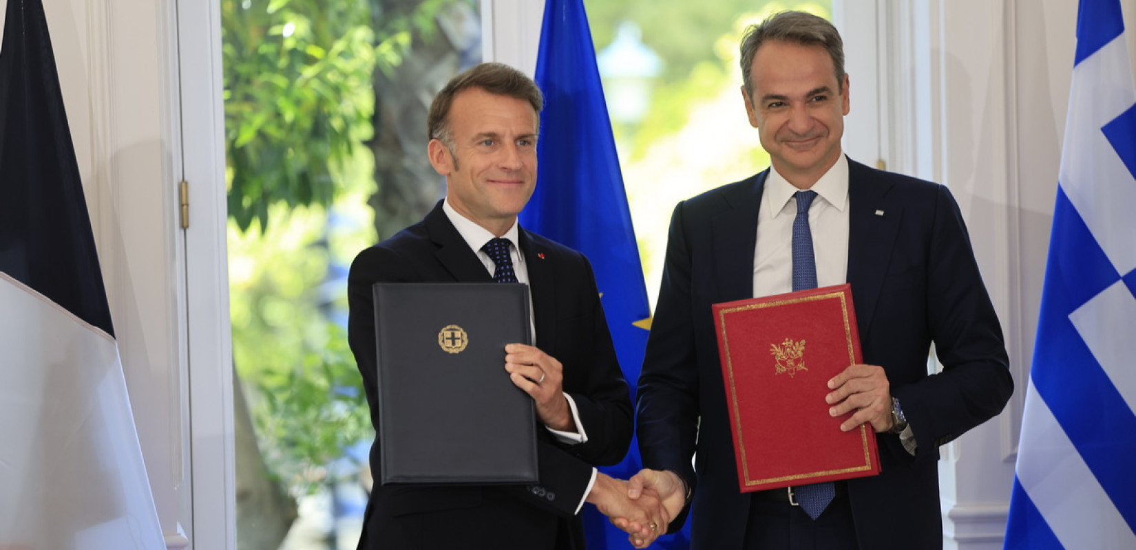 Μητσοτάκης: «Αξίωμα το «Ελλάς – Γαλλία, Συμμαχία» - Μακρόν: «Στηριχτείτε πάνω μας»  - Υπογραφές στη στρατηγική συμφωνία