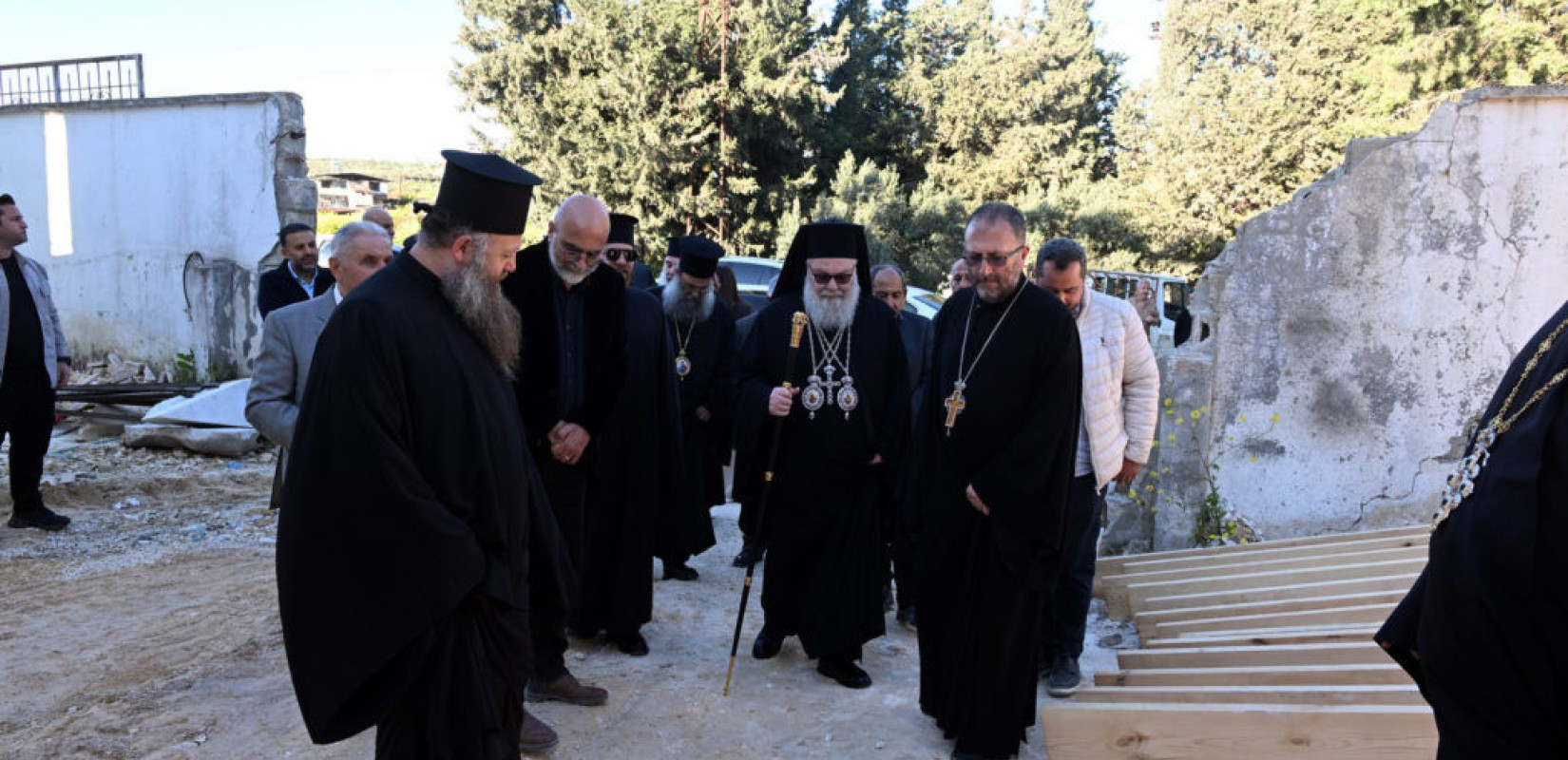 Ο Πατριάρχης Αντιοχείας στον νεοανεγειρόμενο Ναό Αγ. Γεωργίου στο Σουρίγιε στην επέτειο απαγωγής των δύο Μητροπολιτών