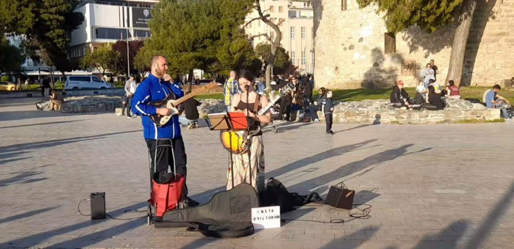 Θεσσαλονίκη: Διαγράφεται το πρόστιμο που επιβλήθηκε στους μουσικούς του δρόμου