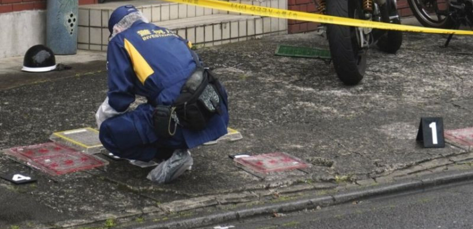 Τρόμος στο Τόκιο: Άνδρας με σφυρί τραυμάτισε πέντε ανθρώπους και επιτέθηκε σε αστυνομικούς