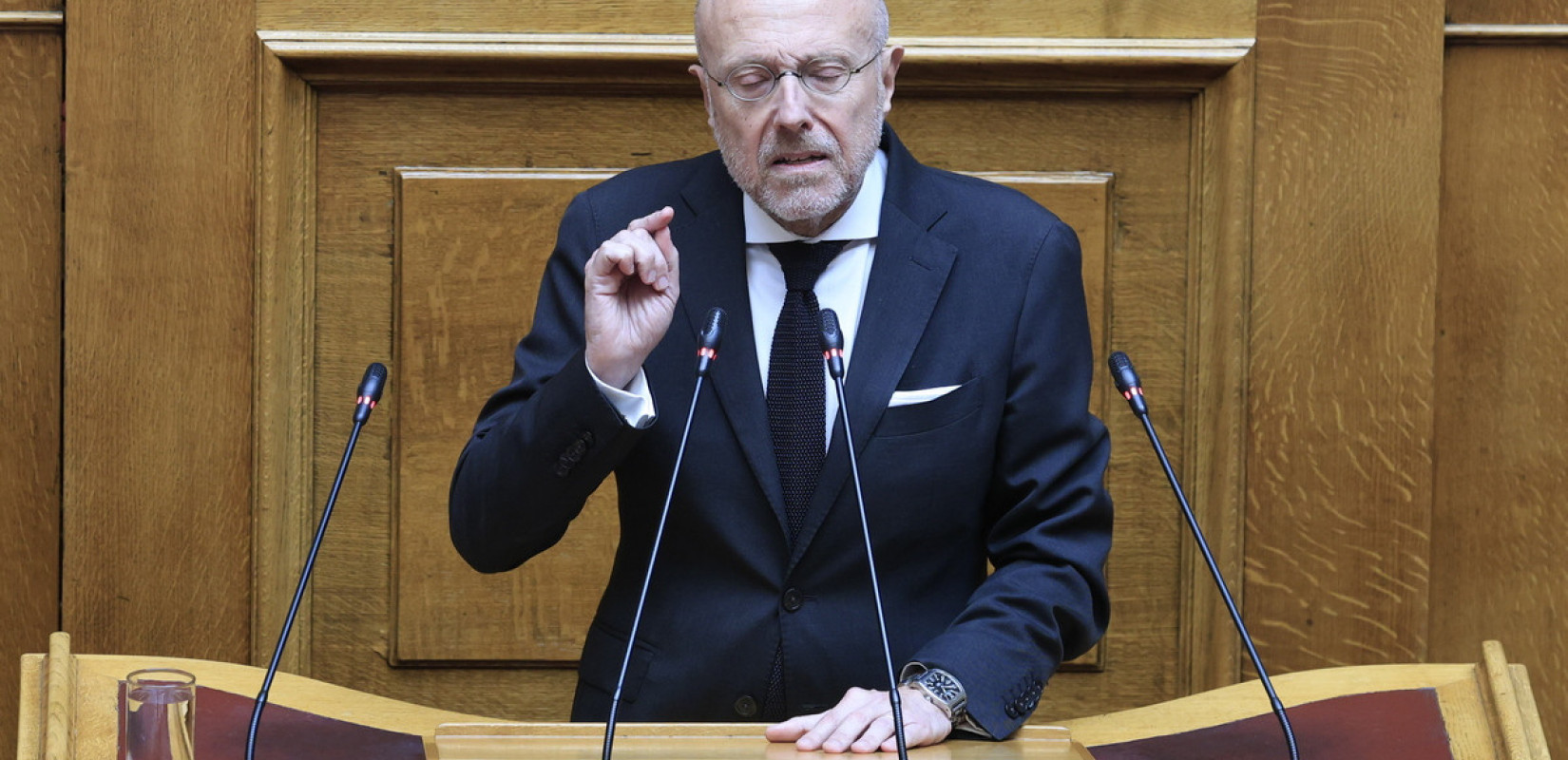 Βουλή-Δ. Βαρτζόπουλος: Ζητώ άρση ασυλίας μου, ο πολιτικός είναι συμπαραστάτης του πολίτη