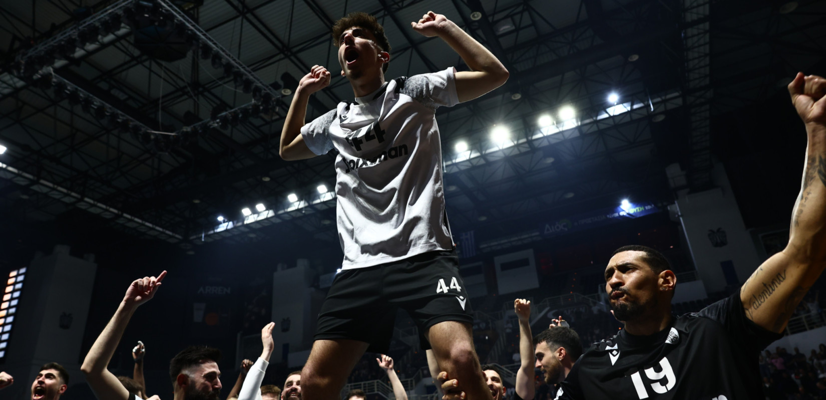 Βόλεϊ: Καθηλωτικός ο ΠΑΟΚ, ισοφάρισε σε 1-1 τον Παναθηναϊκό (βίντεο)