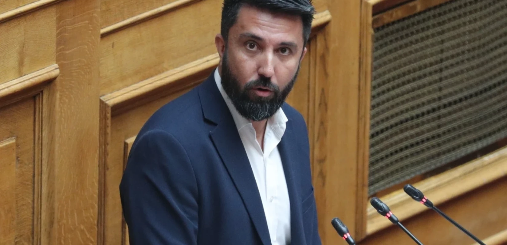 Ανεξαρτητοποιήθηκε από τη Νέα Αριστερά ο βουλευτής Ροδόπης Φερχάτ Οζγκιούρ