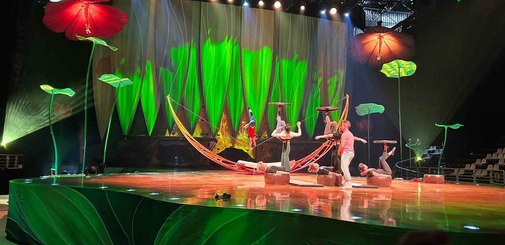 Στα παρασκήνια του μαγικού Cirque du Soleil - Τι αποκαλύπτουν οι συντελεστές του που βρίσκονται στη Θεσσαλονίκη (βίντεο)