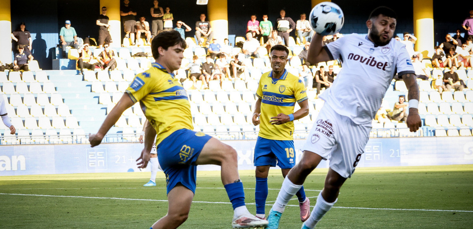 Super League - Πλέι άουτ: Σώθηκε στο 95' ο Παναιτωλικός, «μαχαιριά» για την ΑΕΛ