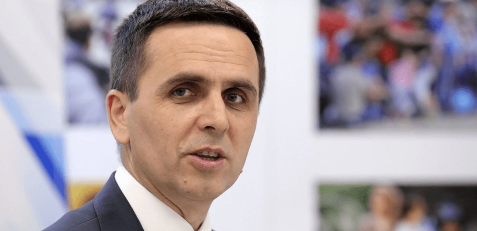 Φωτογραφία αρχείου του Μπ. Κασάμι, δημάρχου του Τετόβου