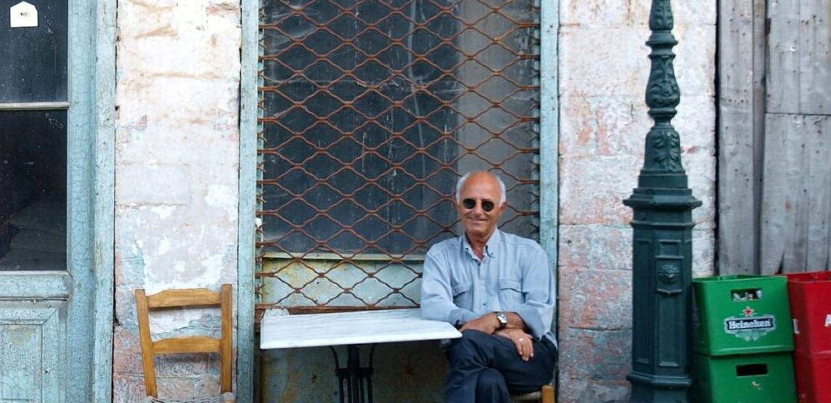 «Έφυγε» ο Δημήτρης Γκιώνης: Αποχαιρετισμός σε έναν «εργάτη» του πολιτισμού και της δημοσιογραφίας