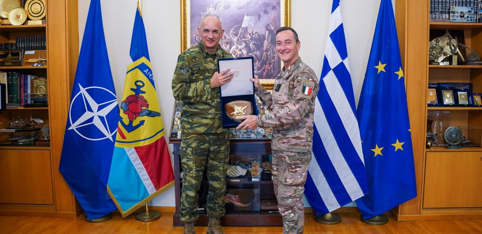 O αρχηγός του Γενικού Επιτελείου Ενόπλων Δυνάμεων της Γαλλίας στην Ελλάδα - Επίδειξη με Rafale