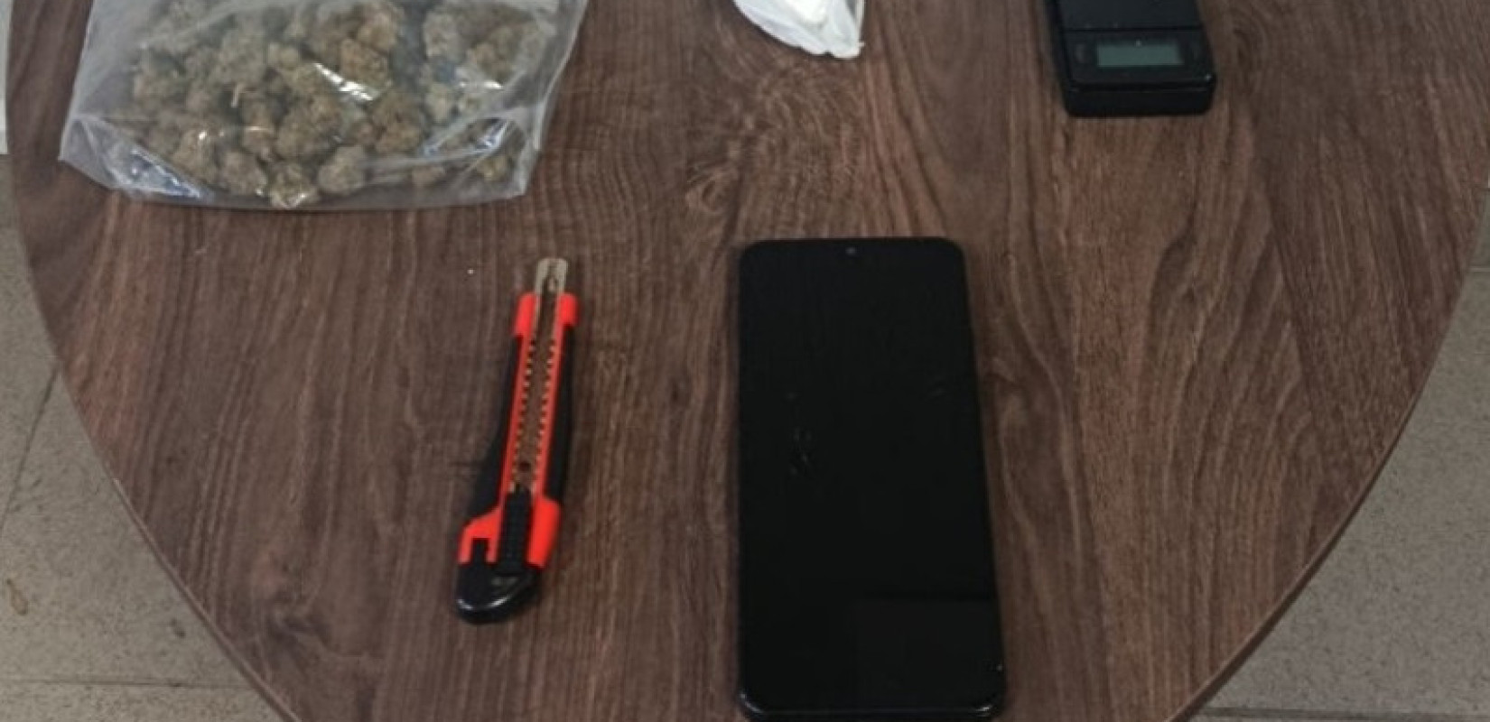 Θεσσαλονίκη: Συνελήφθη άνδρας με κάνναβη και κοκαΐνη στο σπίτι του