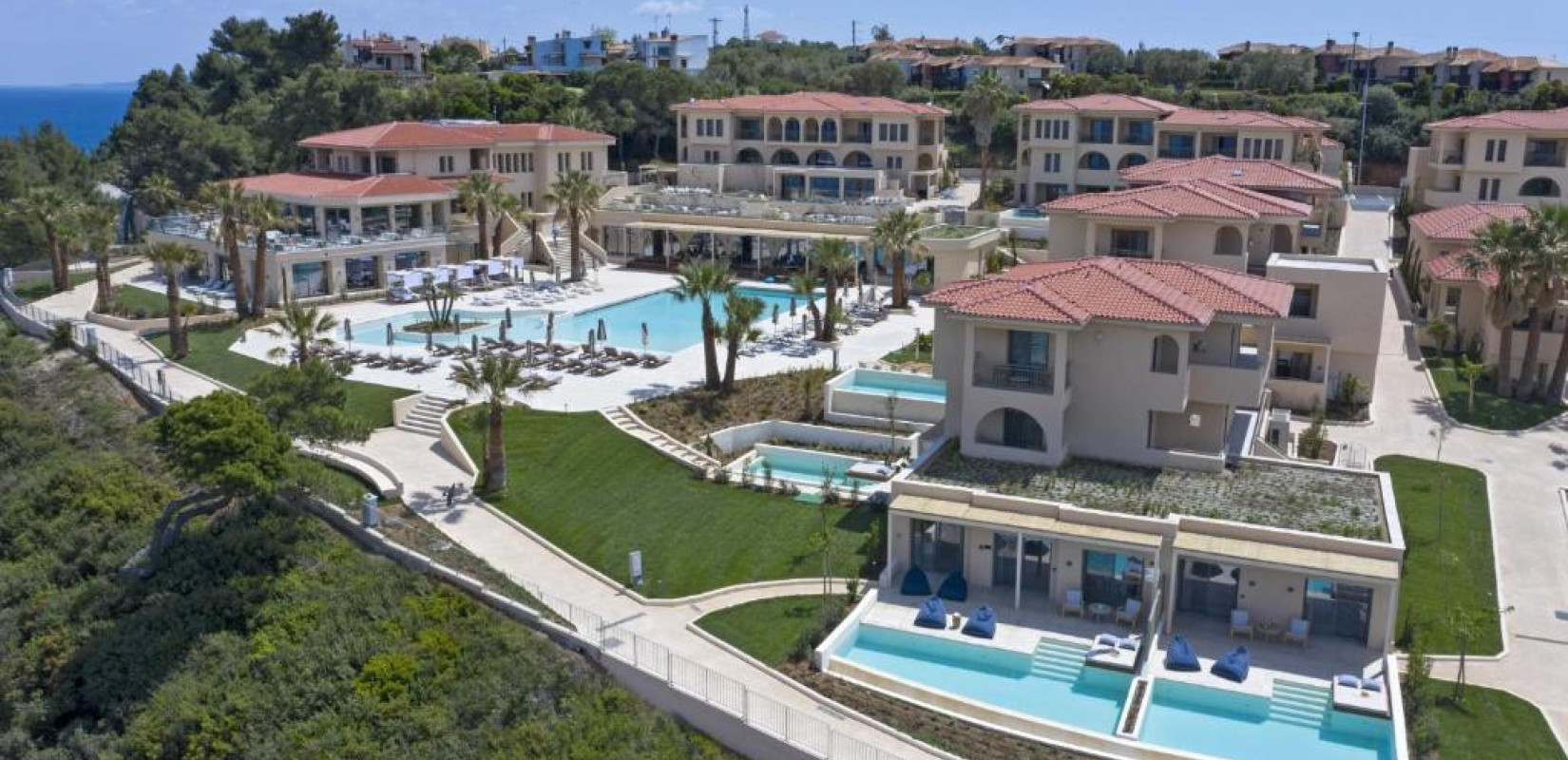 Leonardo Hotels: Σαν τη Χαλκιδική δεν έχει - Το πεντάστερο Meravia στην Άφυτο και οι νέες επενδύσεις των 200 εκατ.