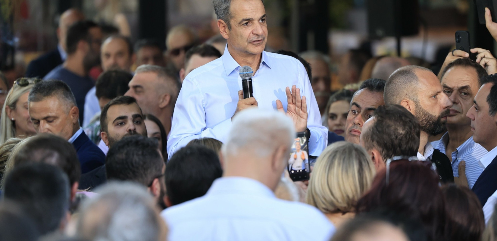 Η προετοιμασία για τις εκλογές και η απάντηση στο ερώτημα  «γιατί μια τρίτη τετραετία;»