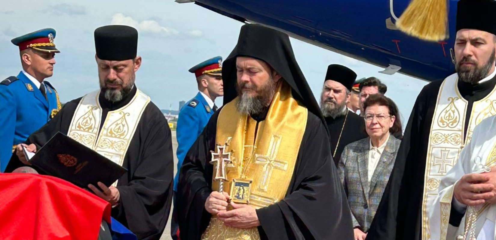 Ιστορική στιγμή στο Βελιγράδι: Υποδοχή κειμηλίων από τη Μονή Χιλανδαρίου για τα 850 χρόνια του Αγίου Σάββα