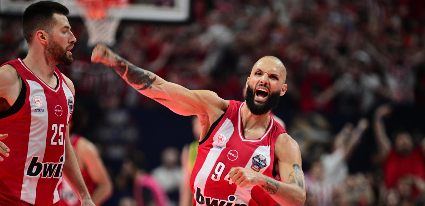 Euroleague: Στον τελικό με επίδειξη δύναμης ο Ολυμπιακός (βίντεο)